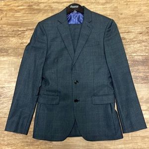 Express Photographer suit in Charcoal and Purple glenplaid